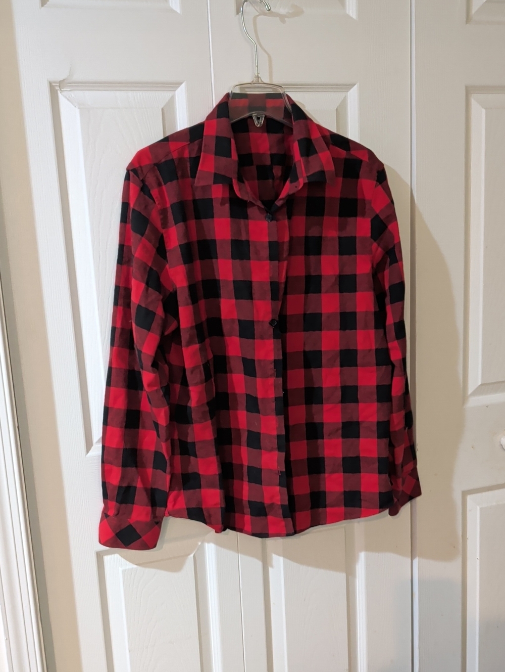 Men's Red and Black Buffalo Plaid Button-Up Shirt